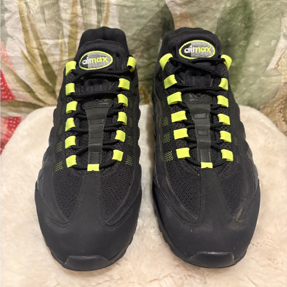 Nike Air Max 95 OG 2015 Neon 2015 *New without tags or box * - Picture 4 of 16